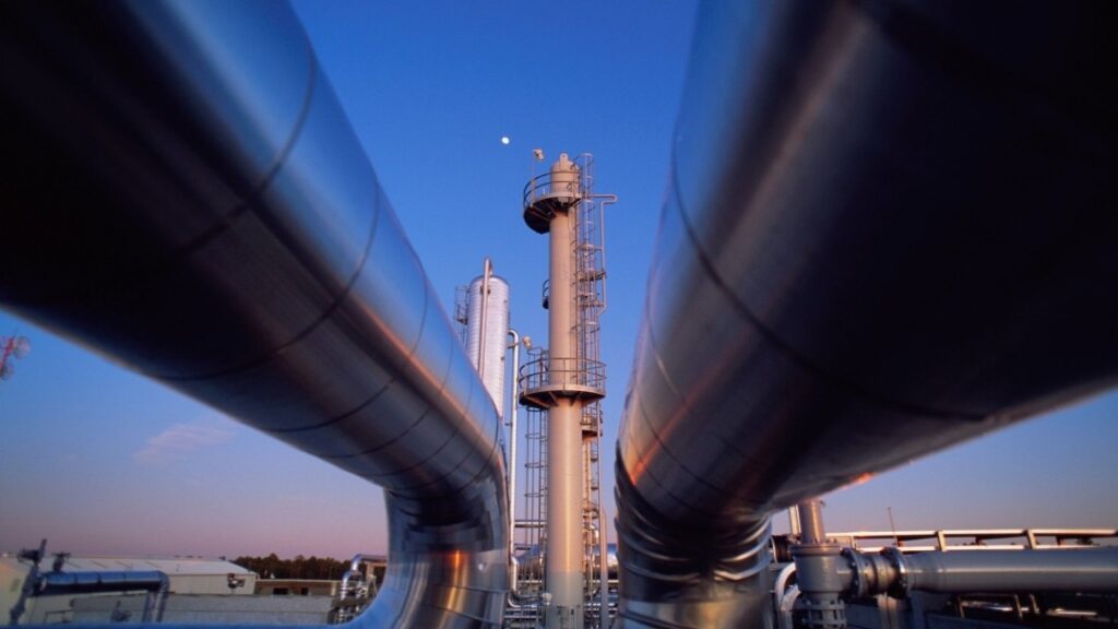 原油期貨怎麼買?2026輕原油投資平台與入門教學全攻略 3 原油期貨怎麼買?2026輕原油投資平台與入門教學全攻略